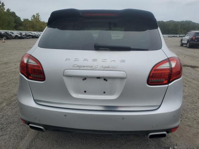 Photo 6 from auction – 2012 PORSCHE CAYENNE S with VIN WP1AE2A28CLA93630