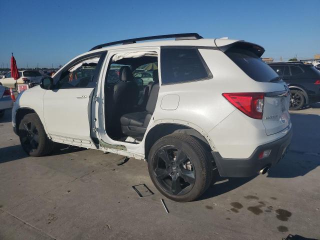 Photo 2 from auction – 2021 HONDA PASSPORT E with VIN 5FNYF8H04MB014544