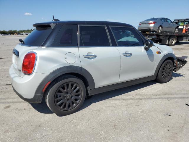 Photo 3 from auction – 2017 MINI COOPER with VIN WMWXU1C35H2F77914