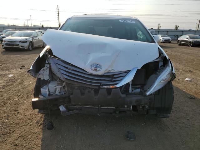 Photo 5 from auction – 2016 TOYOTA SIENNA XLE with VIN 5TDDK3DC3GS129147