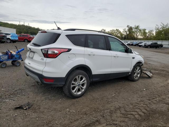 Photo 3 from auction – 2018 FORD ESCAPE SEL with VIN 1FMCU9HDXJUA40458