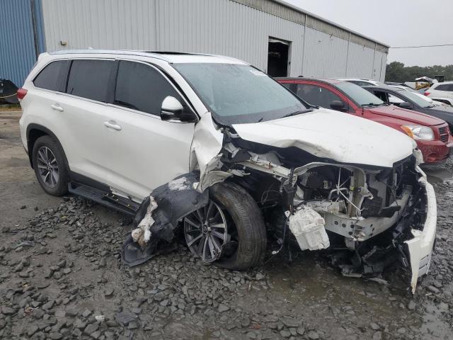 Photo 4 from auction – 2019 TOYOTA HIGHLANDER with VIN 5TDJZRFH8KS600339