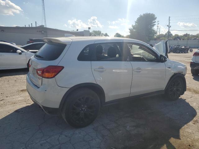 Photo 3 from auction – 2017 MITSUBISHI OUTLANDER with VIN JA4AR3AU2HZ039073