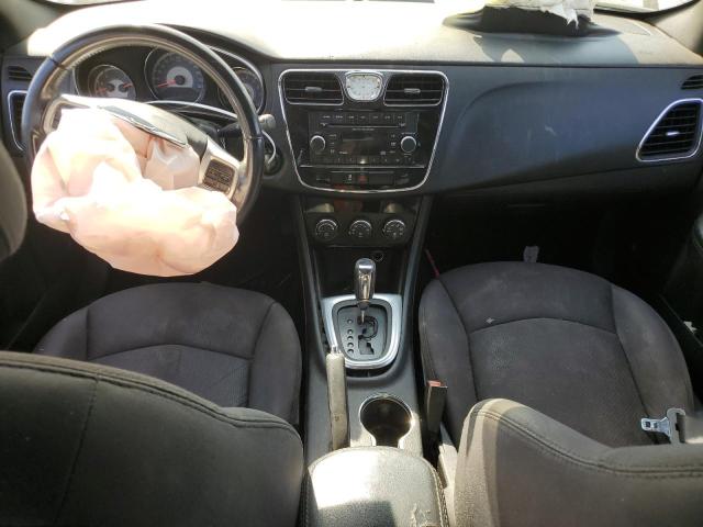 Photo 8 from auction – 2013 CHRYSLER 200 TOURIN with VIN 1C3CCBBG6DN532795