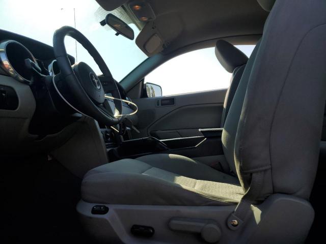 Photo 7 from auction – 2005 FORD MUSTANG with VIN 1ZVFT80N255122720