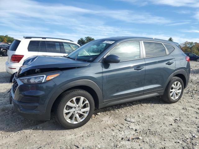 HYUNDAI TUCSON SE 2019 with VIN KM8J2CA40KU040751 - Photo from auction