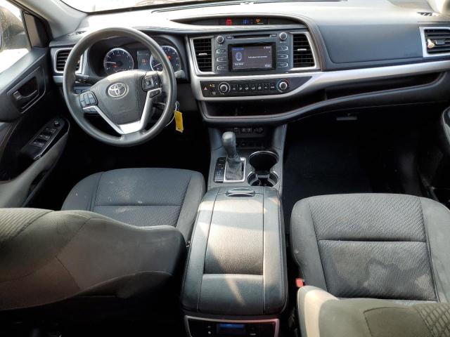 Photo 8 from auction – 2017 TOYOTA HIGHLANDER with VIN 5TDZARFHXHS024742