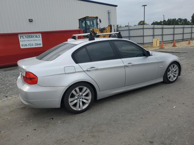 Photo 3 from auction – 2006 BMW 325 I with VIN WBAVB13596KX37236