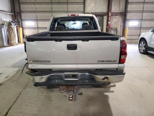 Photo 6 from auction – 2004 CHEVROLET SILVERADO with VIN 1GCEK19T04E173819