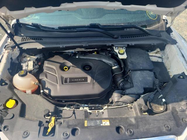 Photo 12 from auction – 2019 LINCOLN MKC RESERV with VIN 5LMTJ3DH6KUL30998