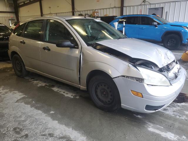 Photo 4 from auction – 2005 FORD FOCUS ZX5 with VIN 3FAFP37N35R131221