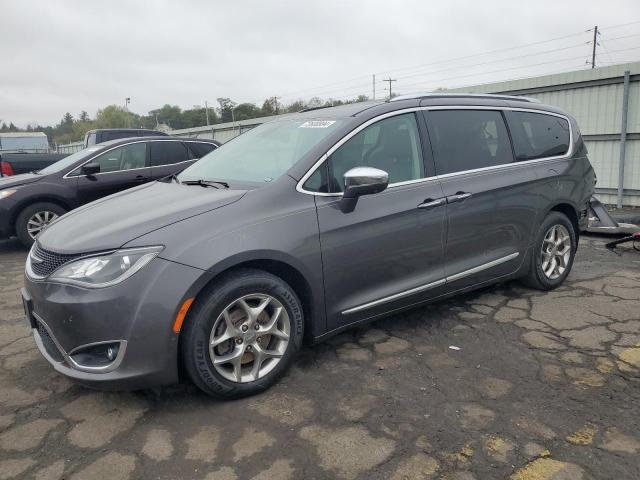 CHRYSLER PACIFICA L 2018 with VIN 2C4RC1GG9JR322117 - Photo from auction