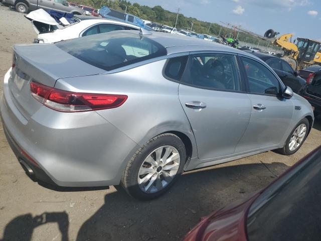 Photo 3 from auction – 2018 KIA OPTIMA LX with VIN 5XXGT4L37JG209030