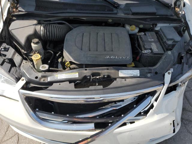 Photo 12 from auction – 2013 CHRYSLER TOWN & COU with VIN 2C4RC1GG2DR513298