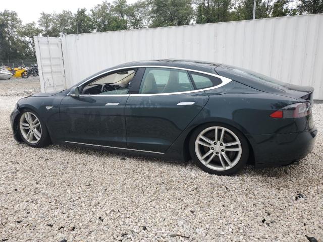 Photo 2 from auction – 2013 TESLA MODEL S with VIN 5YJSA1CG6DFP04778