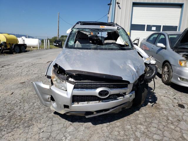 Photo 5 from auction – 2009 TOYOTA RAV4 LIMIT with VIN JTMBK31V99D000258