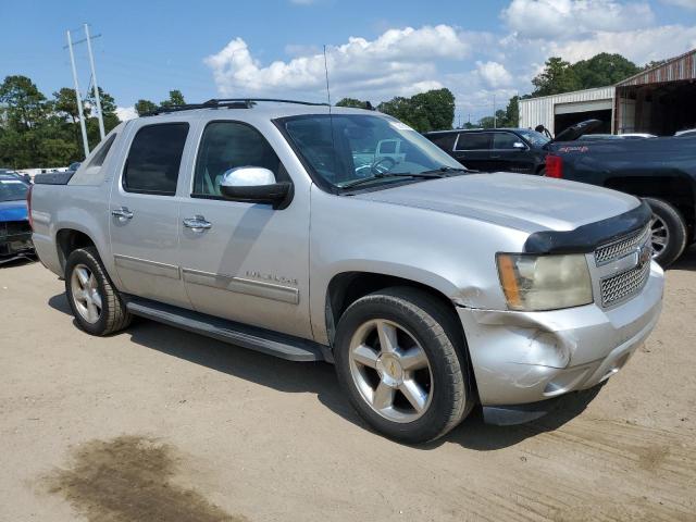 Zdjęcie 4 z aukcji – 2010 CHEVROLET AVALANCHE z VIN 3GNNCFE06AG276082