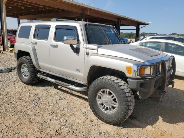 Photo 4 from auction – 2007 HUMMER H3 with VIN 5GTDN13E878110976