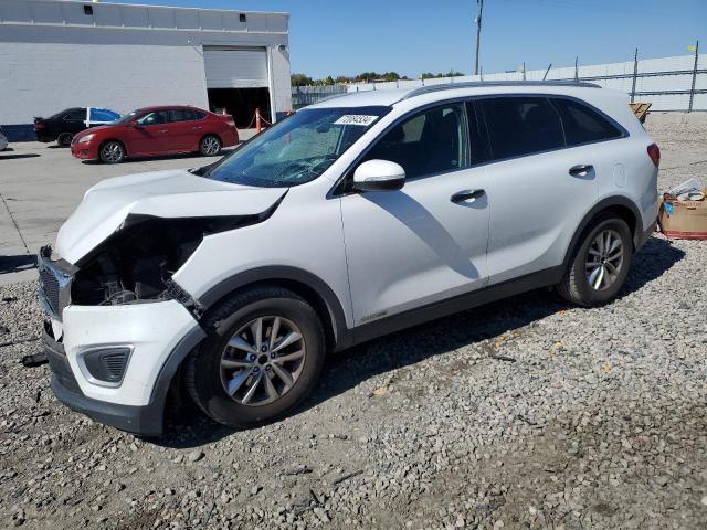 KIA SORENTO LX 2018 with VIN 5XYPGDA55JG339022 - Photo from auction
