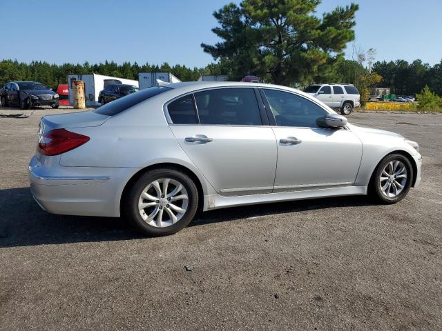 Photo 3 from auction – 2012 HYUNDAI GENESIS 3. with VIN KMHGC4DD2CU162084