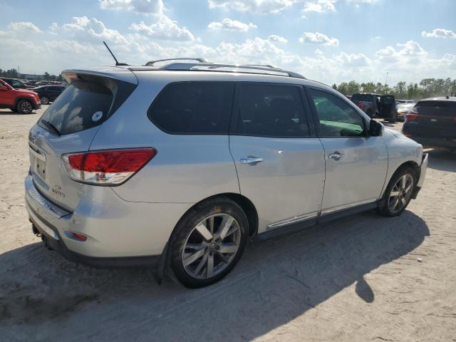 Photo 3 from auction – 2015 NISSAN PATHFINDER with VIN 5N1AR2MM2FC634352