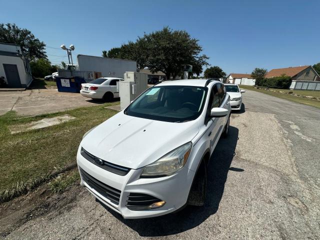 Photo 2 from auction – 2016 FORD ESCAPE SE with VIN 1FMCU0G96GUB00625