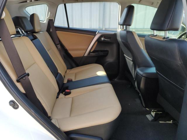 Photo 10 from auction – 2016 TOYOTA RAV4 LIMIT with VIN JTMYFREV2GJ063812