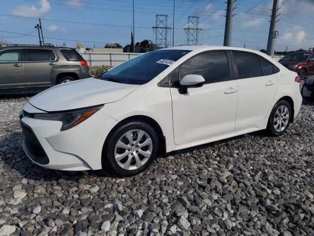 TOYOTA COROLLA LE 2022 with VIN 5YFEPMAE4NP298519 - Photo from auction