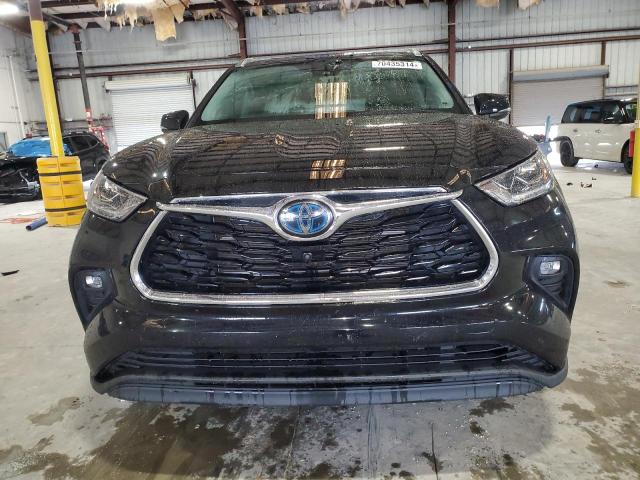 Photo 5 from auction – 2022 TOYOTA HIGHLANDER with VIN 5TDXBRCHXNS537770