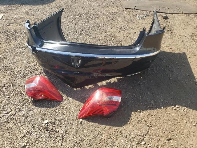 Photo 12 from auction – 2013 HYUNDAI GENESIS 3. with VIN KMHGC4DD2DU233687