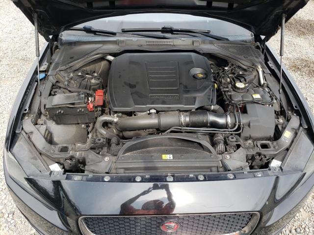 Photo 11 from auction – 2018 JAGUAR XE with VIN SAJAR4FX8JCP27474