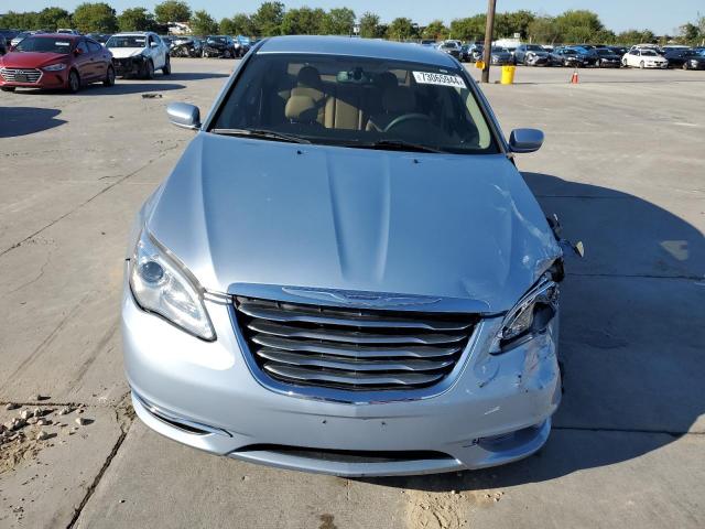 Photo 5 from auction – 2014 CHRYSLER 200 TOURIN with VIN 1C3CCBBB2EN137700