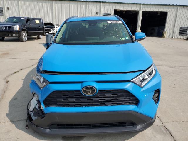 Photo 5 from auction – 2019 TOYOTA RAV4 XLE with VIN JTMP1RFV1KJ001884
