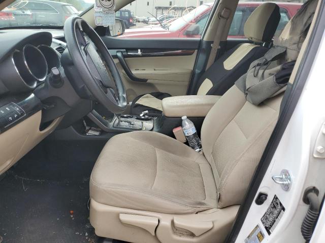 Photo 7 from auction – 2013 KIA SORENTO LX with VIN 5XYKT3A69DG346830