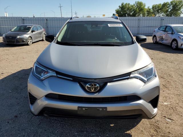 Photo 5 from auction – 2017 TOYOTA RAV4 LE with VIN 2T3BFREV3HW590430