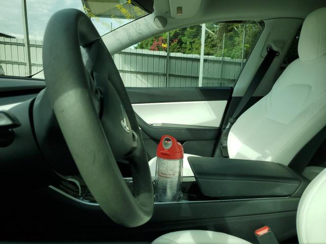 Photo 9 from auction – 2021 TESLA MODEL Y with VIN 5YJYGDEE4MF085569