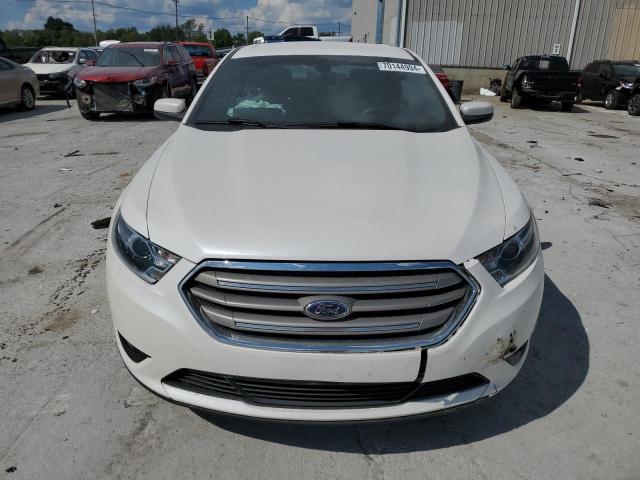 Photo 5 from auction – 2018 FORD TAURUS SEL with VIN 1FAHP2E84JG130984