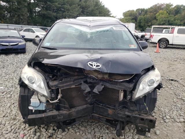 Photo 5 from auction – 2017 TOYOTA SIENNA with VIN 5TDZZ3DCXHS779662