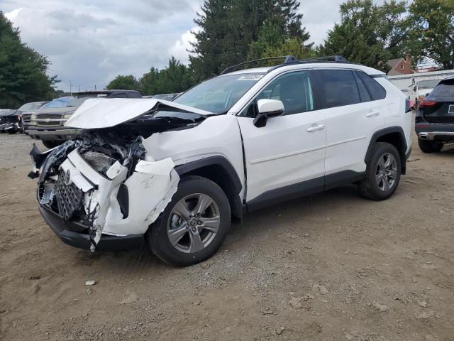 Photo 1 from auction – 2024 TOYOTA RAV4 XLE with VIN 2T3P1RFV9RC443020