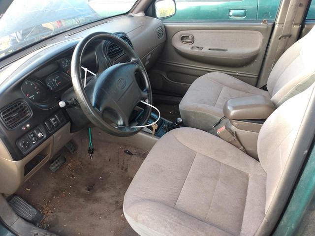 Photo 7 from auction – 2001 KIA SPORTAGE with VIN KNDJA723115698348
