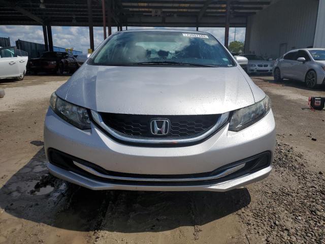 Photo 5 from auction – 2015 HONDA CIVIC LX with VIN 19XFB2F58FE013081