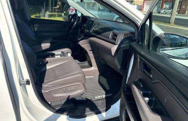 Photo 5 from auction – 2018 HONDA ODYSSEY EX with VIN 5FNRL6H73JB054804