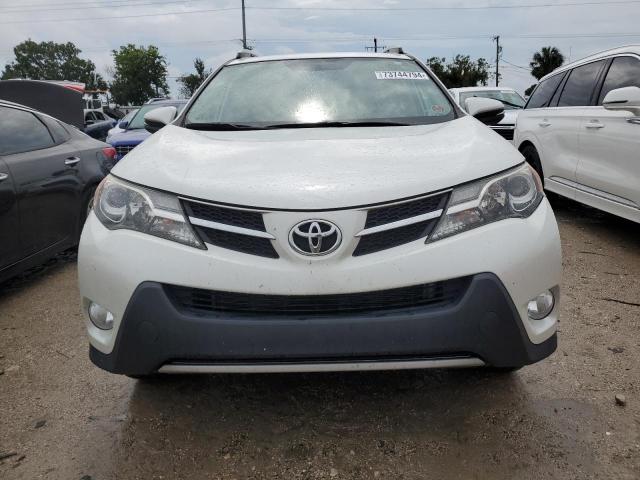 Photo 5 from auction – 2015 TOYOTA RAV4 LIMIT with VIN 2T3YFREV1FW180023