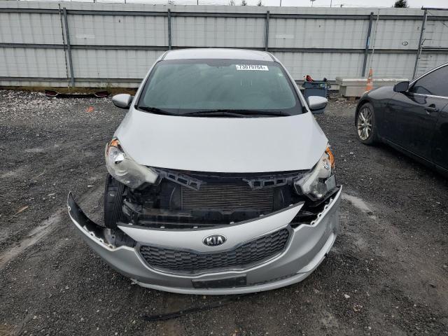 Photo 5 from auction – 2016 KIA FORTE LX with VIN KNAFX4A67G5446561