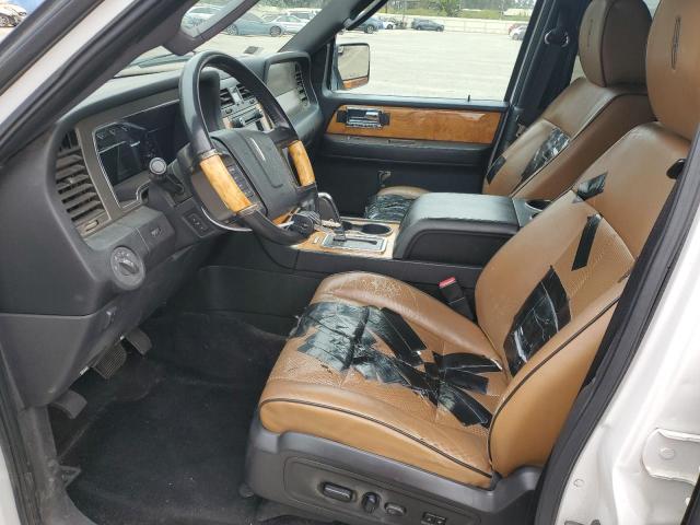 Photo 7 from auction – 2011 LINCOLN NAVIGATOR with VIN 5LMJJ3H56BEJ02548