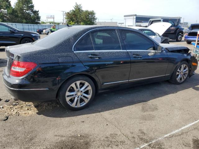 Photo 3 from auction – 2012 MERCEDES-BENZ C 300 4MAT with VIN WDDGF8BB2CA695760