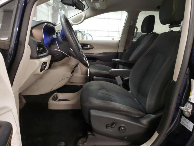 Photo 7 from auction – 2017 CHRYSLER PACIFICA T with VIN 2C4RC1DG2HR551737