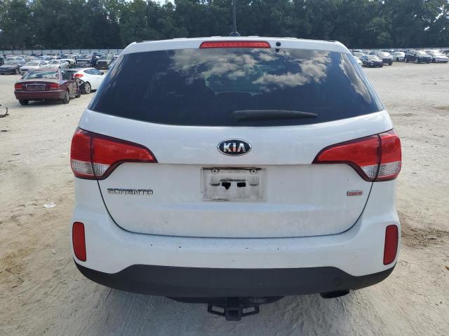 Photo 6 from auction – 2015 KIA SORENTO LX with VIN 5XYKT3A66FG588574