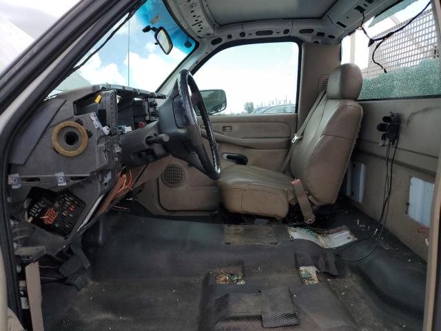 Photo 7 from auction – 2001 CHEVROLET SILVERADO with VIN 1GBHC24U01Z294276