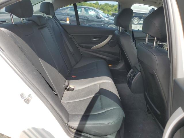 Photo 10 from auction – 2016 BMW 320 XI with VIN WBA8E5G54GNT40362